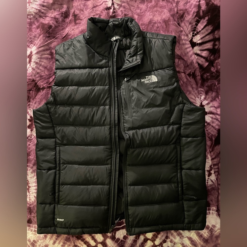 The North Face 550 puffer vest